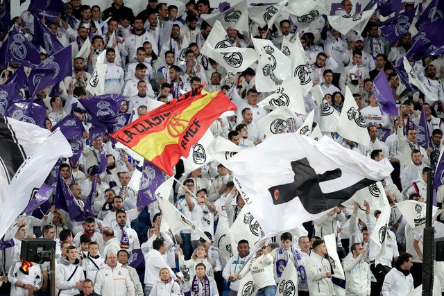 fans